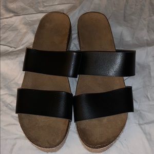 Espadrille platforms